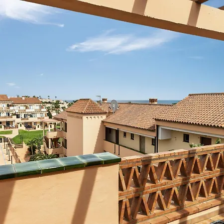 Alta Lomas Sea Heights By Alfresco Apartman