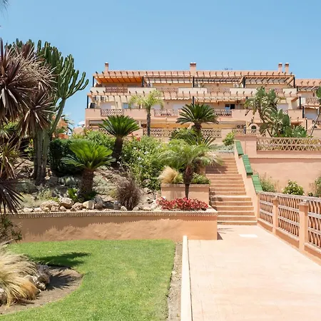 Alta Lomas Sea Heights By Alfresco Apartman